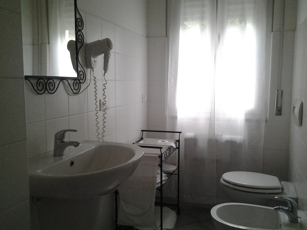 B&B Topaze Sirmione Exterior photo