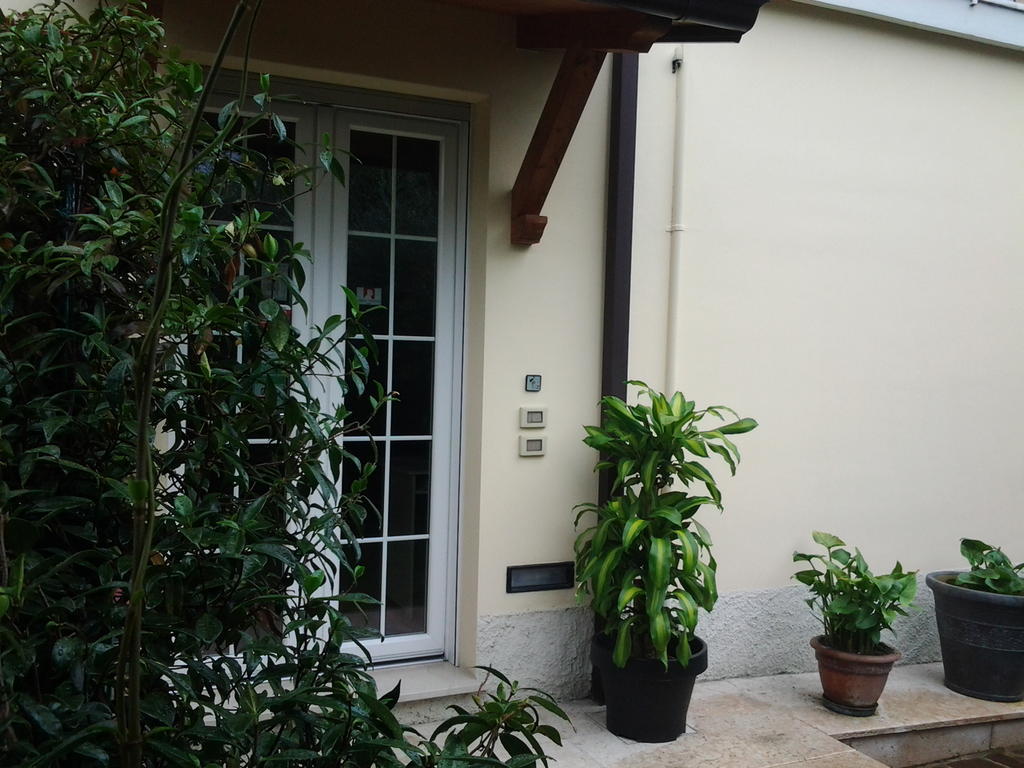 B&B Topaze Sirmione Exterior photo